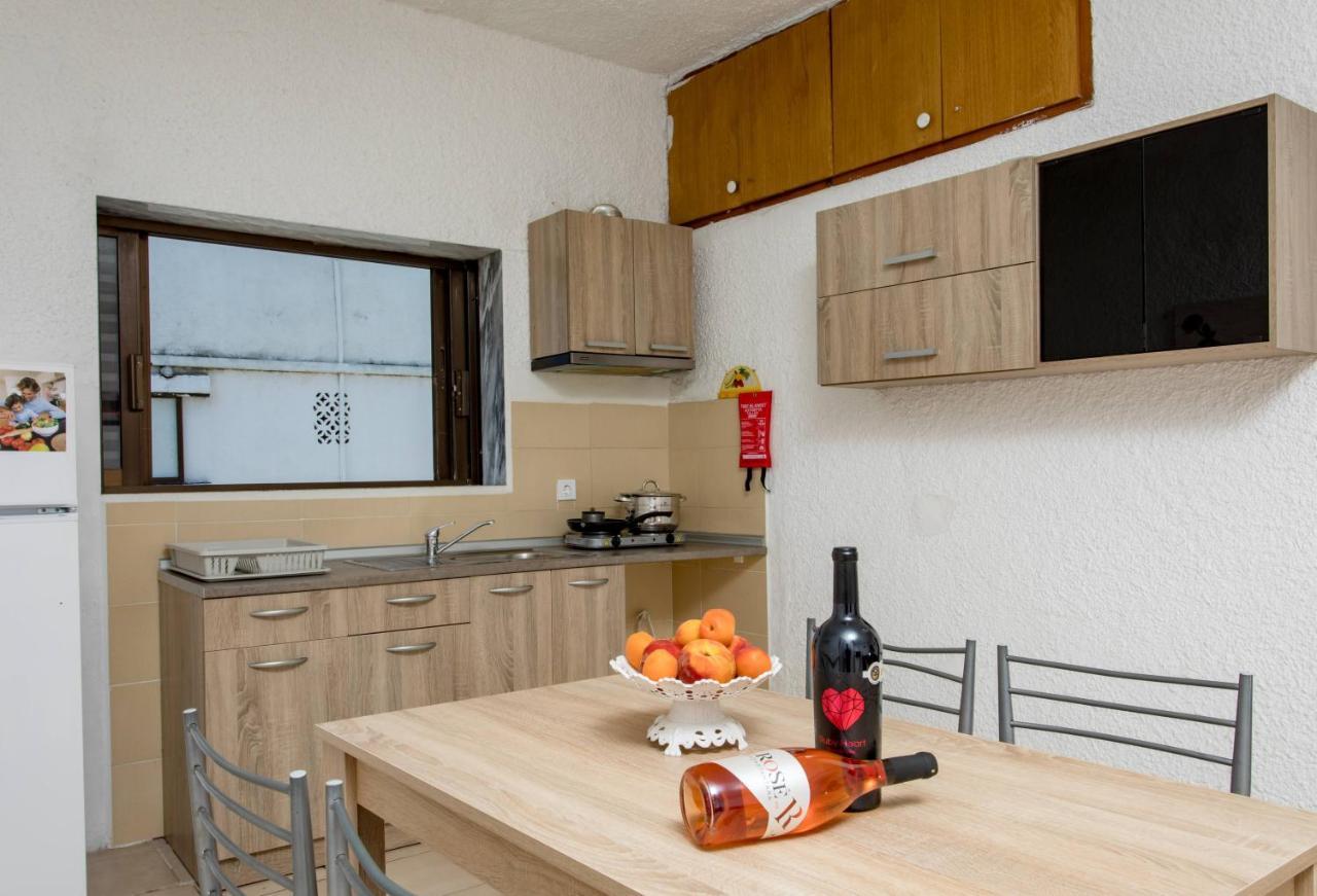 George'S Apartments Skála Foúrkas 外观 照片
