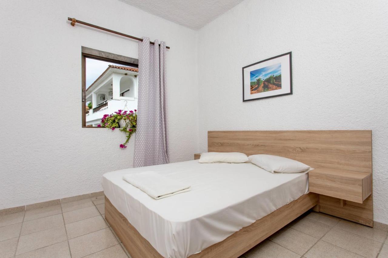 George'S Apartments Skála Foúrkas 外观 照片