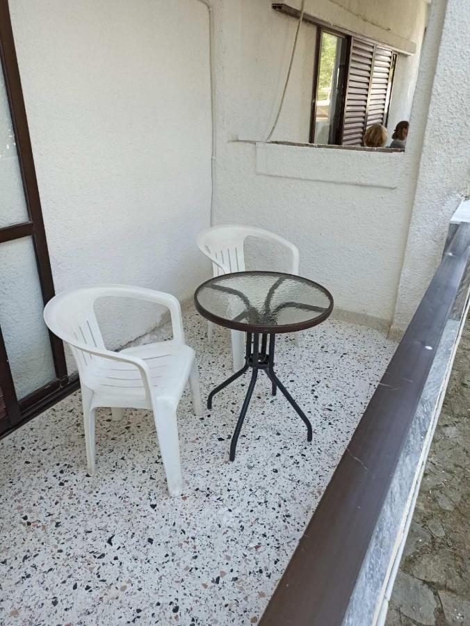 George'S Apartments Skála Foúrkas 外观 照片